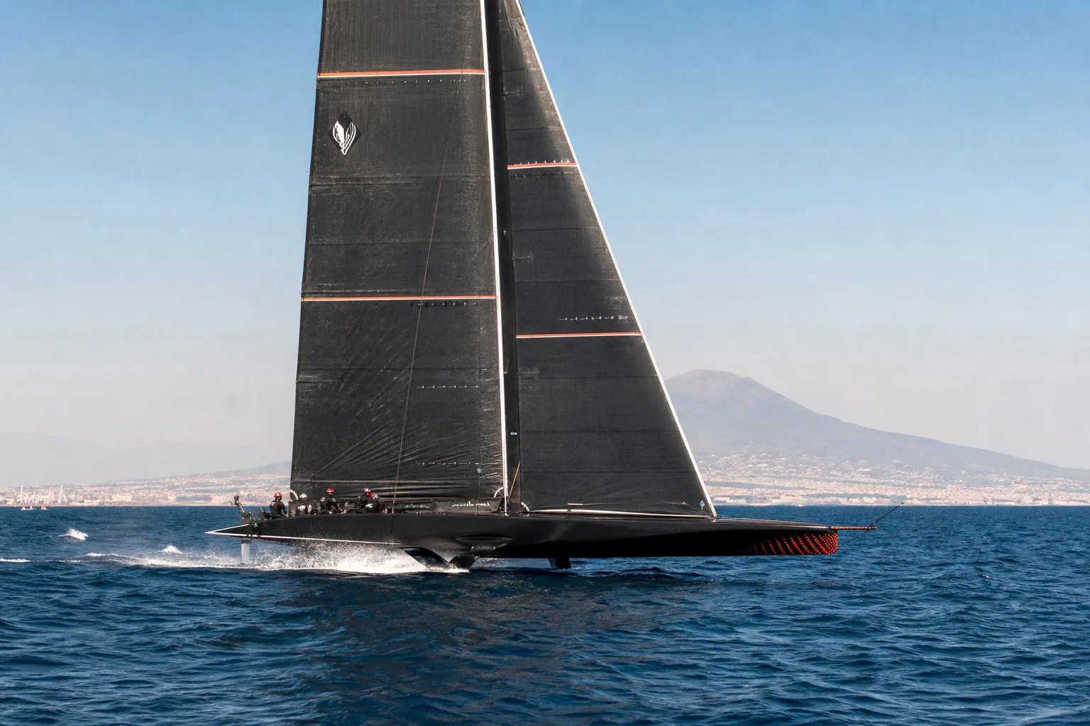 Coupe de l’America 2027 : les AC75 s'affrontent en flotte dès mai à Naples