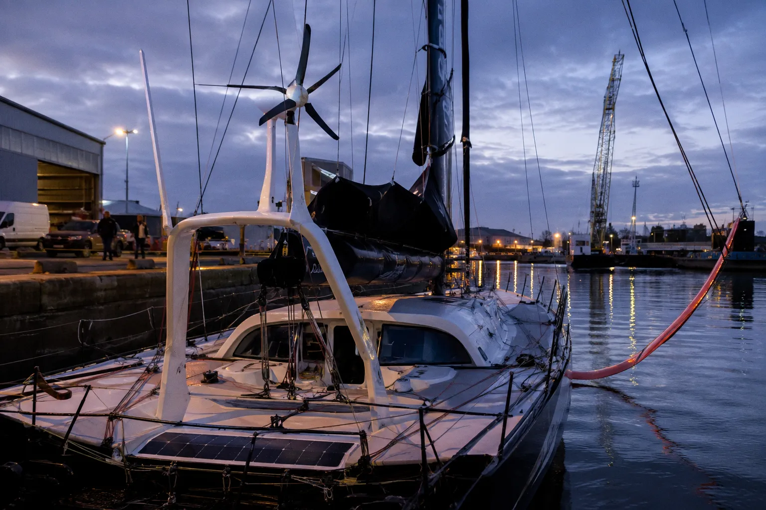 Innovation technologique : comment la course au large transforme la plaisance