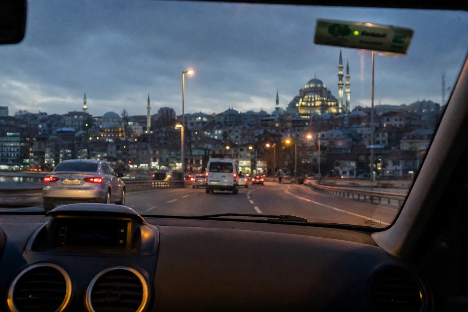 Location de voiture à Istanbul : guide et conseils pratiques