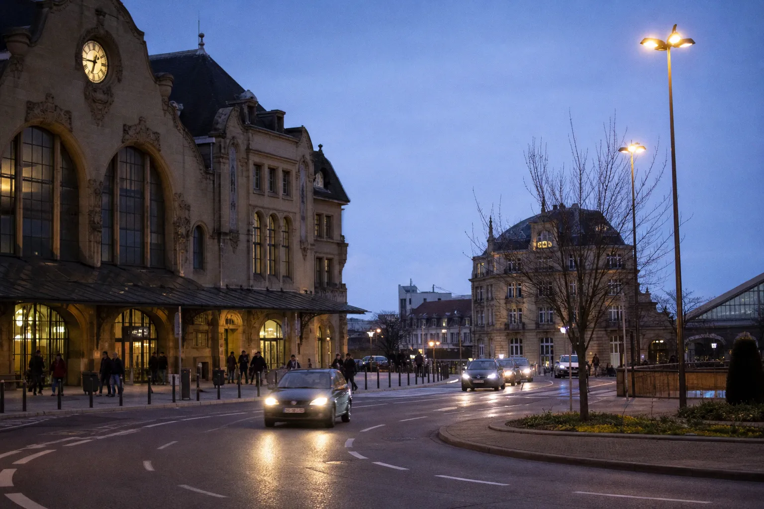 Location de voiture à Metz : guide pratique pour les voyageurs