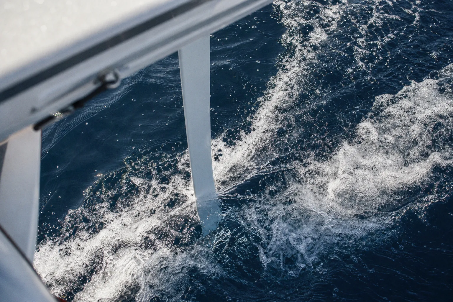 Pourquoi un bateau dériveur remonte-t-il le vent ?